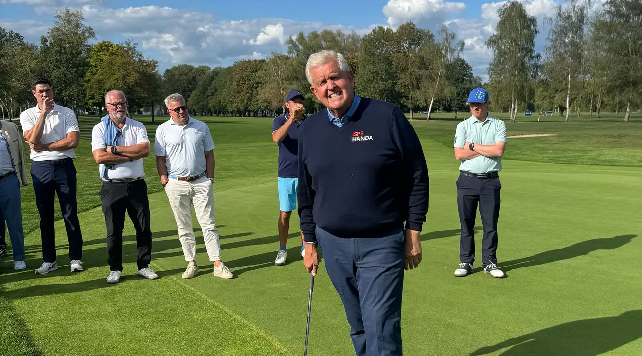 Colin Montgomerie vor Zuschauern