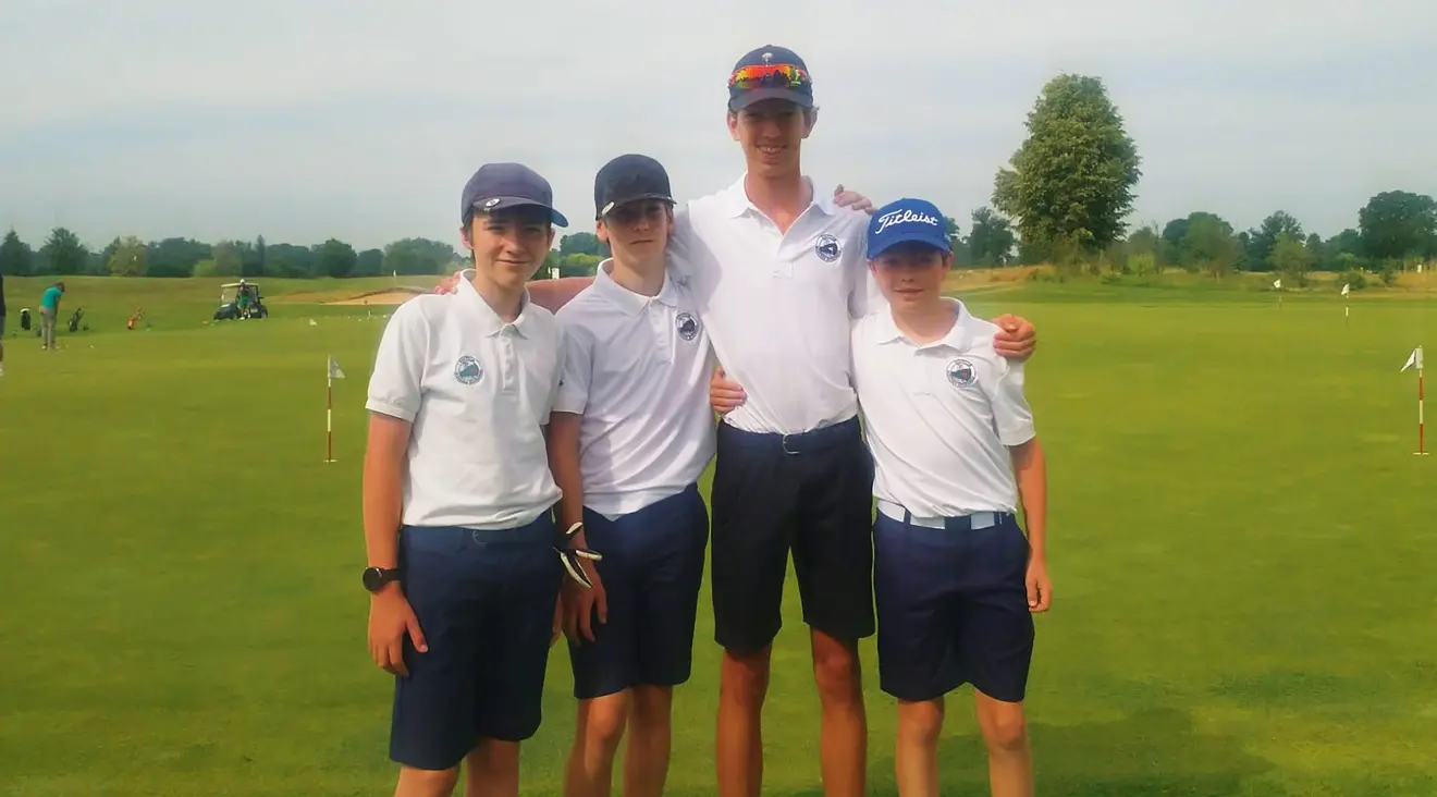 Team 1 Jungen v. l. n. r.: Severin Szika, Lucas Böhmer, Constantin Wild, Philip Heyd