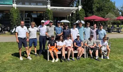 Alle Teilnehmerinnen und Teilnehmer der Schulgolfmeisterschaften 2026
