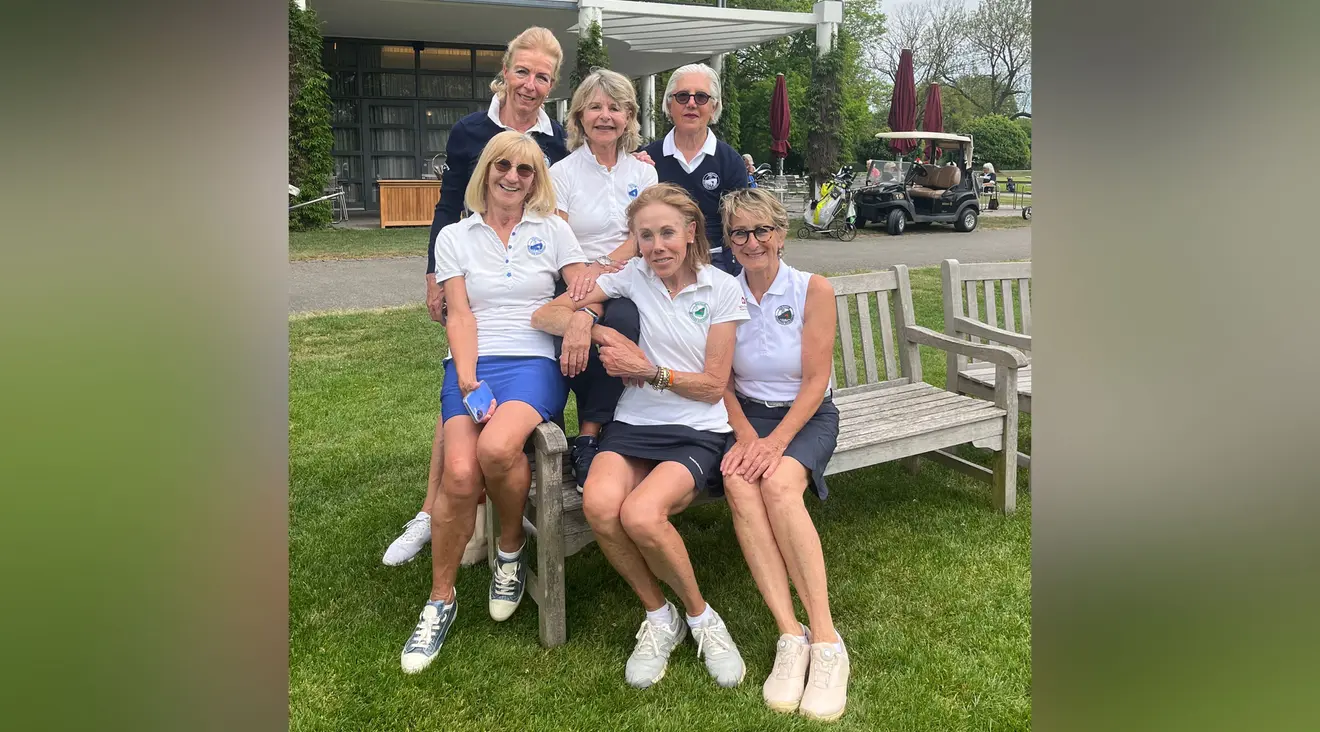 Gruppenfoto AK 65 Damen