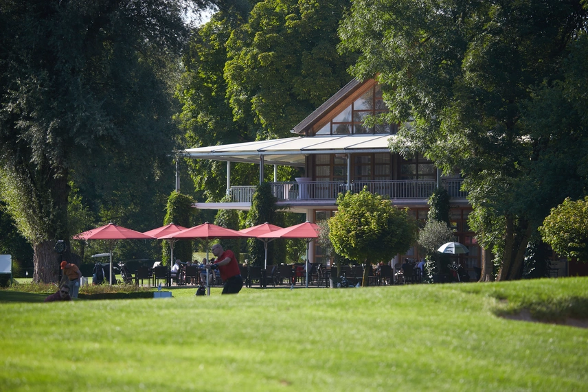 Clubhouse in Eichenried