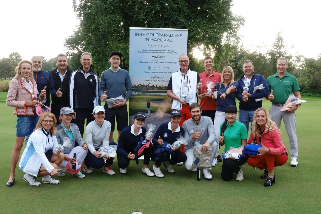 Alle Sieger freuten sich über einen gelungenen Golftag und die tollen Preise des Turniersponsors Hotel Fairmont Royal Palm Marrakech.