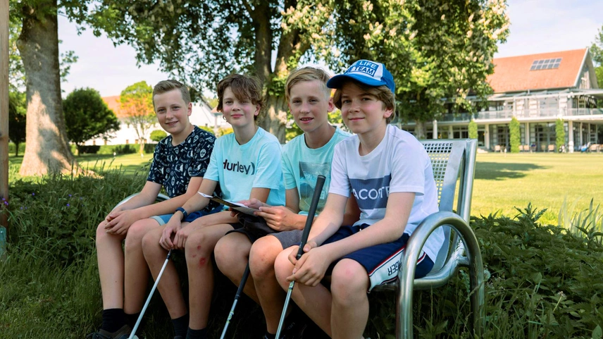 Golfbank ist besser als Schulbank….