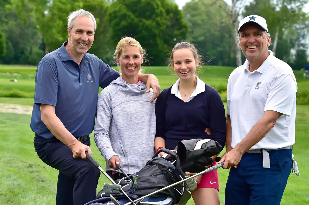 Lustiger Flight: Horst und Karin Irlbacher, Laura Gullotta-Cano und Dr. Christian Lammel